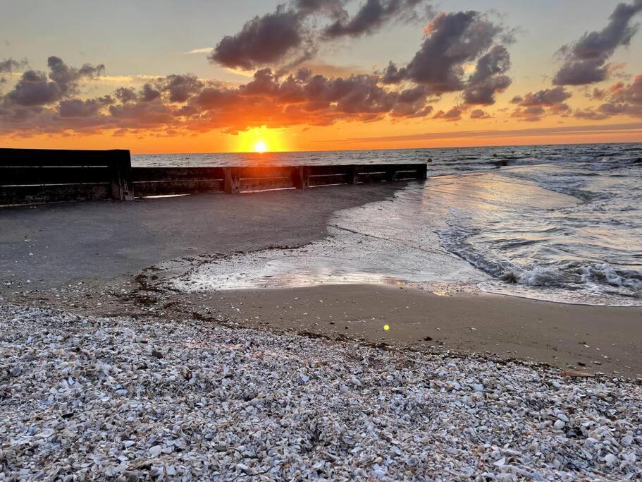 Lumineux Au Coeur De * Cabourg